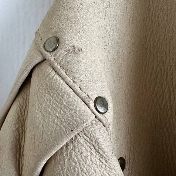 Vintage 80s 90s New Zealand Beige Snap Button-Front Boutique Leather Jacket